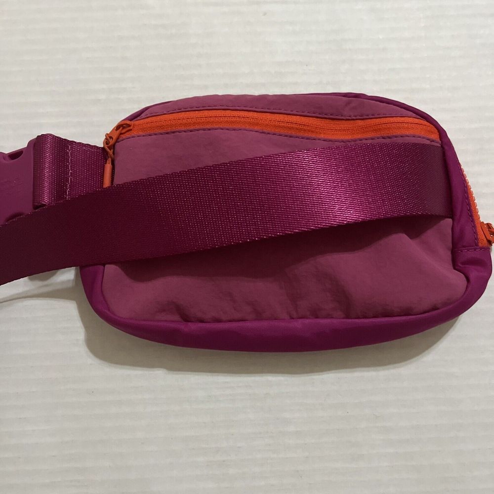 Original OG LULULEMON Everywhere Belt Bag Pink Lychee Raspberry PLYC/RIPR - Picture 5 of 10